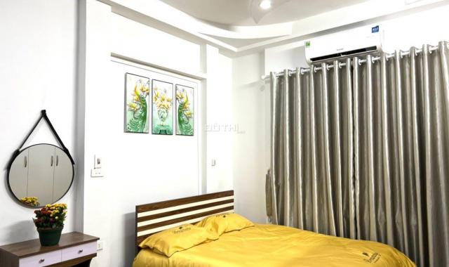 Hàng hiếm căn hộ KD dòng tiền, ô tô, Cầu Giấy 50m2, 5t, mt 3.5m, giá chỉ 6.35 tỷ