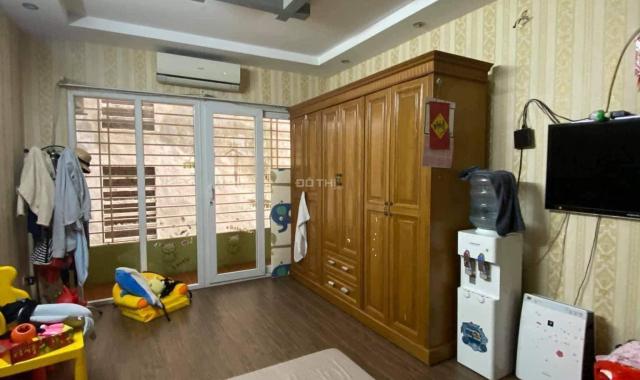 Bán nhà ngõ 1 Nguyễn Thị Định 45m2x5T thoáng mát tặng nội thất trên 4 tỷ Cầu Giấy 0969040000