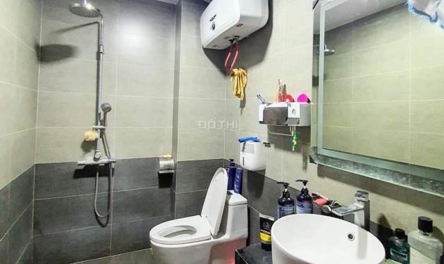 Lô góc mặt phố Nguyễn Trãi sầm uất gần Royal City 40m2x4T chỉ 12.19 tỷ. LH 0989.62.6116