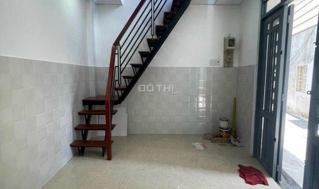 Chốt nhanh 2 tỷ 780 triệu, nhà Phan Xích Long, P7, Phú Nhuận. DT: 17m2, 2 lầu