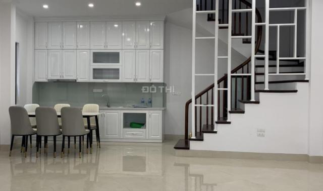 Bán nhà Phan kế Bính, Ba Đình 42m2 xây 5 tầng mới, lô góc 3 mặt thoáng giá 4.85 tỷ