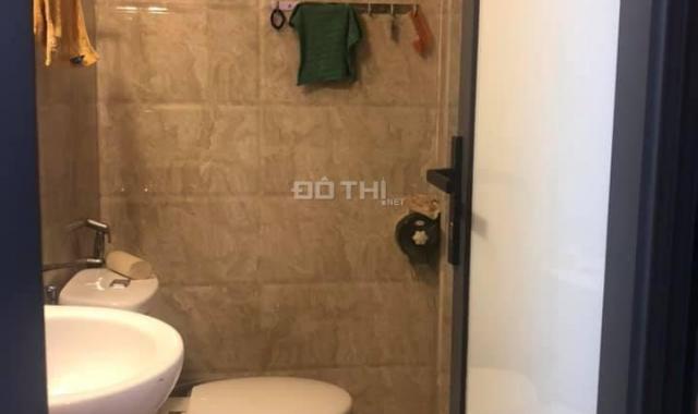 Cần bán nhà mặt ngõ Lương Yên, 6 tỷ, 37m2x4T, ô tô đỗ