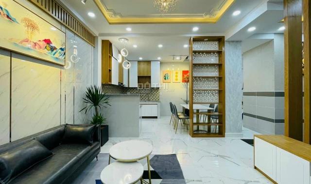 Bán nhà 3 tầng DT khủng Hai Bà Trưng, Tân Định, Q1, 62m2 (5.4x11.5m), 8 tỷ