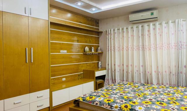 Bán gấp nhà đẹp Kim Ngưu, Hai Bà Trưng 38m2, 5T, MT 4m chỉ đầu 3 tỷ, gần ô tô tránh