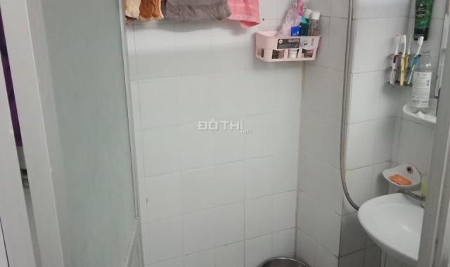 Cho thuê căn hộ tập thể C1 tại phố Trần Tử Bình, Phường Nghĩa Tân, Cầu Giấy, Hà Nội diện tích 47m2