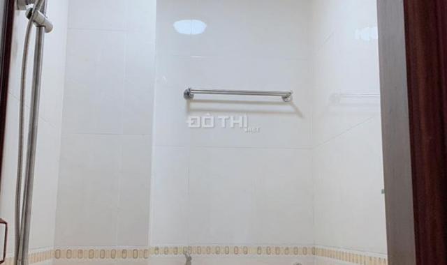 Cần bán nhà gần trường cấp 3 Lê Lợi - Hà Đông 42m2x4T, vị trí đẹp, giá bán 4,2 tỷ. Lh 0984672007