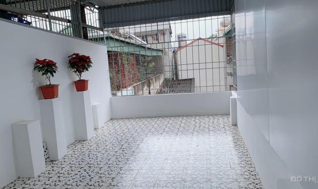 Cần bán nhà gần trường cấp 3 Lê Lợi - Hà Đông 42m2x4T, vị trí đẹp, giá bán 4,2 tỷ. Lh 0984672007