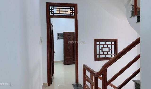 Cần bán nhà gần trường cấp 3 Lê Lợi - Hà Đông 42m2x4T, vị trí đẹp, giá bán 4,2 tỷ. Lh 0984672007