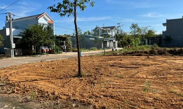 Bác em cần tiền trả nợ nên muốn bán gấp lô đất ở Tân Hưng Đồng Phú