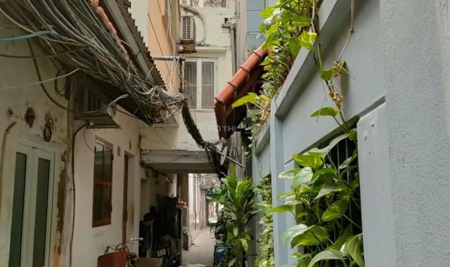 Nhà 3 tầng lô góc rẻ nhất thủ đô đường Trương Định - Hai Bà Trưng cách ngã tư Chợ Mơ mấy bước