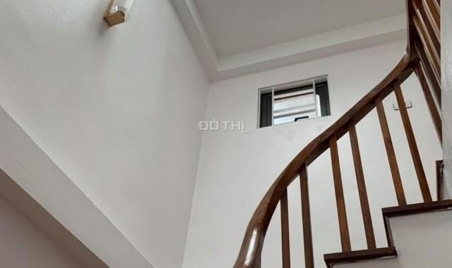 Bán nhà Nguyễn Xiển Thanh Xuân 25 m2 3 tầng mặt tiền 3,4 m giá chỉ 1,8 tỷ