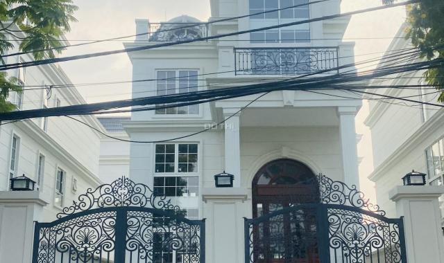 Cho thuê villa Trần Não hầm 3 lầu 10 phòng - giá 80 triệu