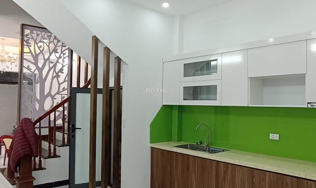 Phố 8/3, phân lô, ô tô, nhà mới, 55m2, 5 tầng, giá 6.1 tỷ