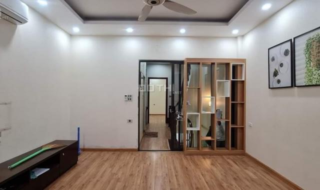 Nhà đẹp Thanh Am nội thất sang, xịn nhập khẩu DT hơn 60m2, MT 5m