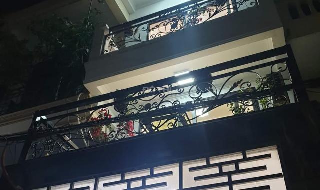Bà Triệu Hà Đông: 6 tầng thang máy - Full nội thất - Khu vip phân lô - Ô tô đỗ cửa