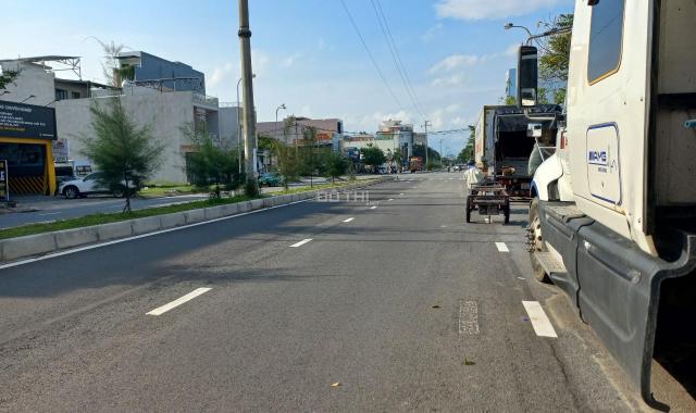 Gia đình cần bán 261m2 đất đường Nam Trân, P. Hòa Minh