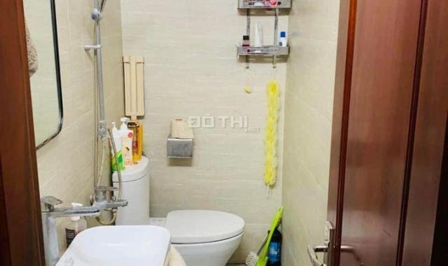 Nhà đẹp Lê Duẩn 30m2x5T, gần công viên Thống Nhất, full nội thất. LH 0886814483