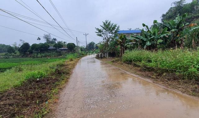 Bán đất tại xã Vô Tranh, Phú Lương, Thái Nguyên diện tích 893.6m2 giá 900 trăm nghìn/m2