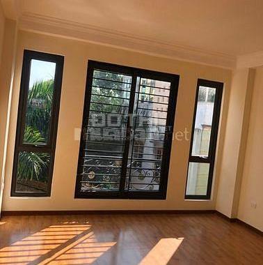 Bán nhà riêng tại phố Linh Lang, Phường Cống Vị, Ba Đình, Hà Nội diện tích 40m2 giá 10.5 tỷ