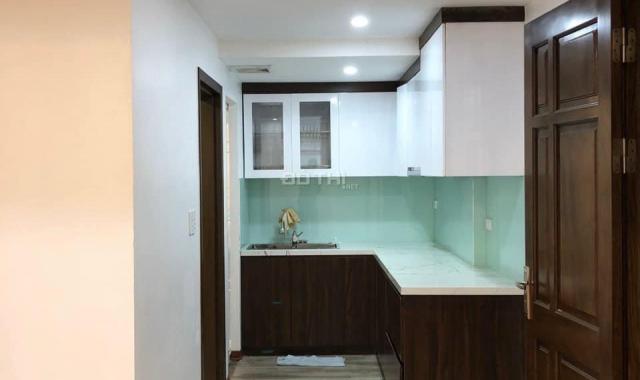 Bán nhà ngõ Lệnh Cư, ĐĐ, giá 4,5 tỷ 38m2x6T, ngõ gần, đẹp ở luôn
