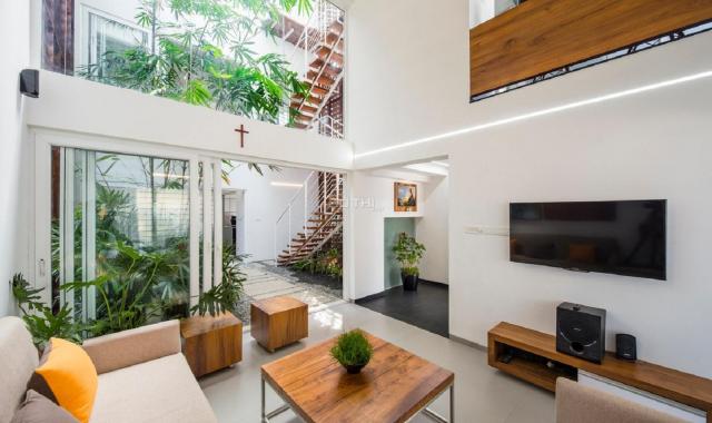 Tôi cần bán nhà mặt ngõ Bạch Đằng, giá 5,55 tỷ, 45m2x6T, MT 5m, hiện đại