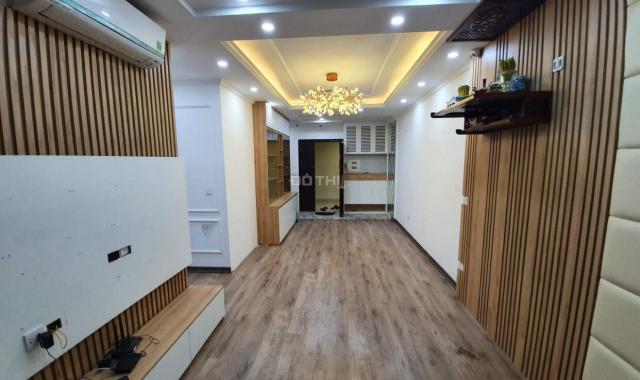 Chuyển nhượng căn hộ 81m2 full nội thất, giá chỉ 2.35 tỷ tại dự án Valencia Long Biên Hà Nội