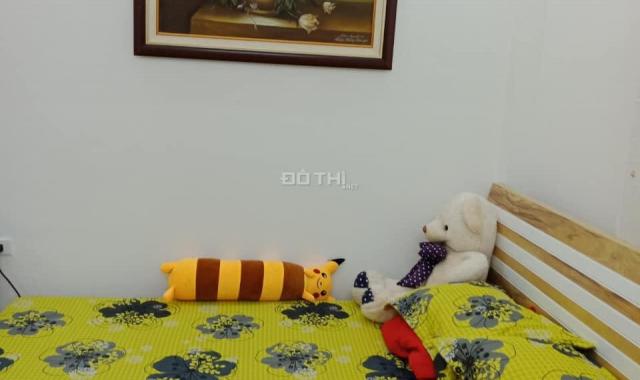 Bán nhanh nhà ngõ 678 Đê La Thành, giá 3,1 tỷ, 42m2x3T, full nội thất, ở luôn ảnh thật