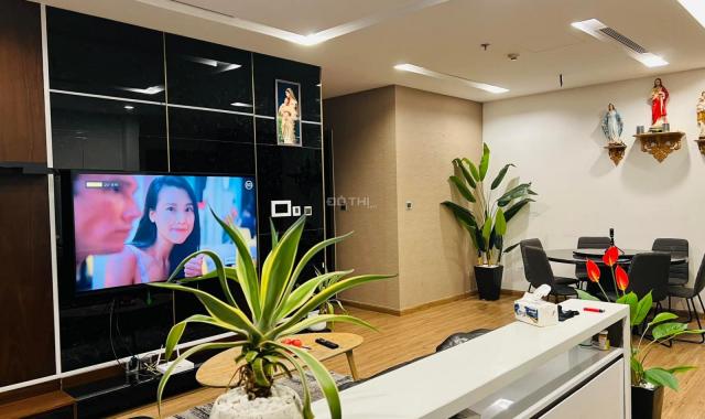 CC bán căn hộ cao cấp Liễu Giai, Ba Đình, DT 100m2, 3PN, nội thất hoàng gia, lô góc