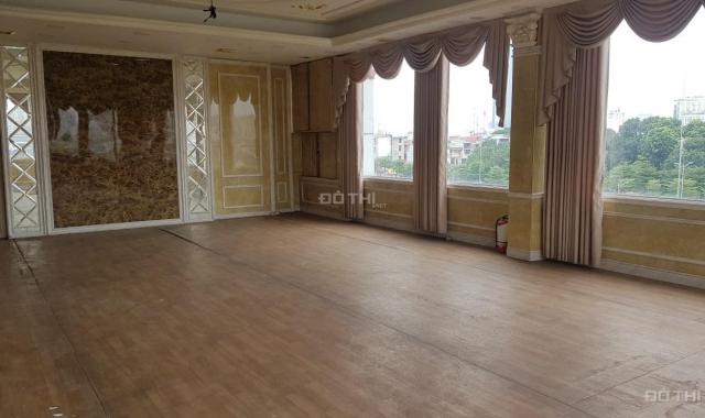 Bán nhà mặt phố Quan Hoa, Cầu Giấy, diện tích 140m2x6 tầng, mặt tiền 12m, giá 56 tỷ, LH 0989793003