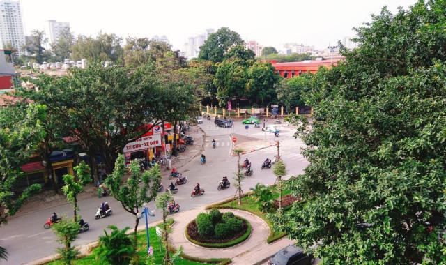Cho thuê văn phòng 30 - 45m2 tại mặt phố số 146 Hoàng Quốc Việt, gần ngã tư HQV, view kính cực đẹp