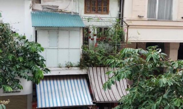 Cần bán nhà 5 tầng đang cho thuê tại phố Thợ Nhuộm, Trần Hưng Đạo, quận Hoàn Kiếm
