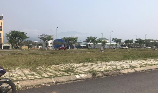 Lô đất đối lưng đường Nguyễn Tất Thành giá 2.3 tỷ