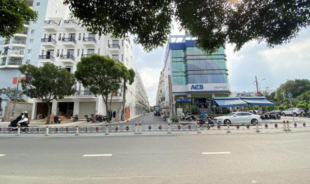 Bán nhà mới MTKD Nguyễn Sơn, Q. Tân Phú, DT: 4x18m (5 tầng), giá 17,2 tỷ