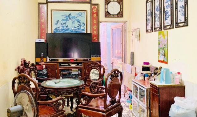 Bán nhà mặt phố Trương Định, DT 70m2 - MT 3m - kinh doanh bất chấp - giá đầu tư - chỉ 8.2 tỷ