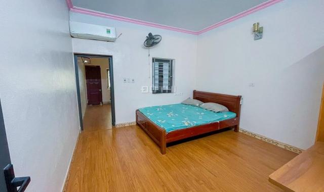 Chính chủ bán nhà 3 tầng mặt đường 295, chân cầu vượt TT. Chờ, ngã 3 cổng chào huyện Yên Phong
