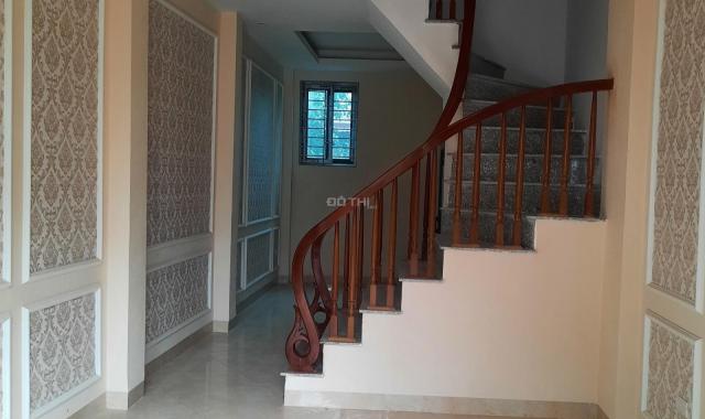 Bán nhà 32m2 x 4 tầng, La Tinh, gần Dương Nội, Hà Đông