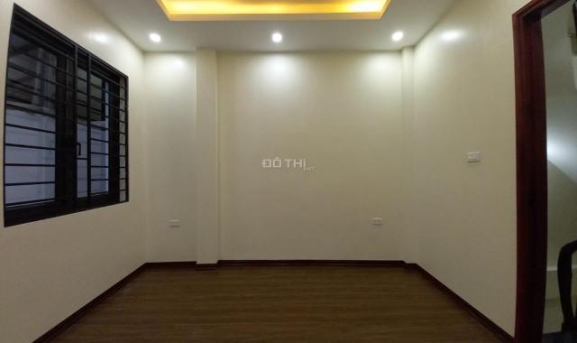 Hàng hiếm! Nhà đẹp, giá rẻ - Bán nhà mới 36m2 xây 4 tầng tại Phố Trạm, Long Biên, HN chỉ 2,98 tỷ