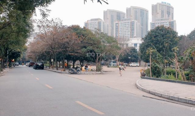 Bán nhà Văn Phú HĐ, phân lô - 2 vỉa hè, trước mặt là công viên. 59m2, 7.3 tỷ