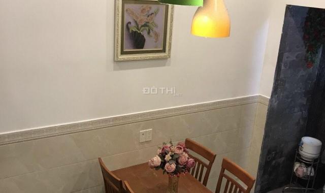 Bán nhà hẻm 6m Tân Sơn Nhì, 4x14m, 2 lầu, giá 7.9 tỷ TL