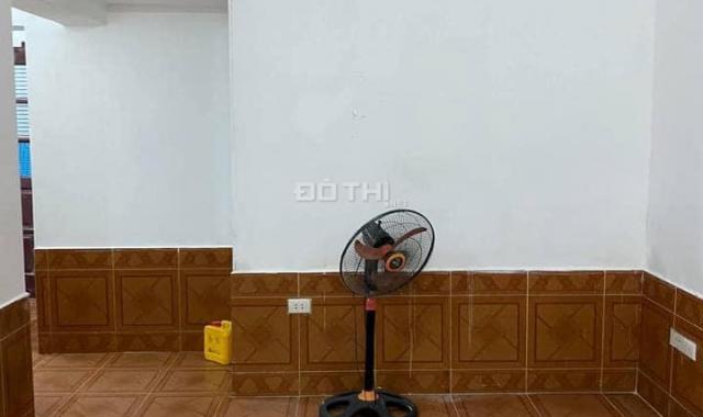 Bán nhà tập thể tầng 1 đường Láng Phường Láng Thượng Quận Đống Đa Hà Nội 66m2 * 2 PN