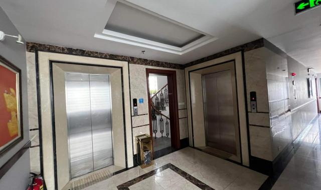Khách sạn 3 sao vip mặt phố quận Hai Bà Trưng, diện tích 264m2 x 10 tầng, MT 10.5m giá bán 85 tỷ