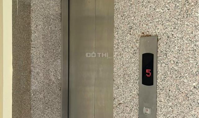 Bán nhà 5 tầng, 50m2 thang máy khu DV Giếng Sen - La Khê sát ngã tư Lê Trọng Tấn Hà Đông, 8,35 tỷ
