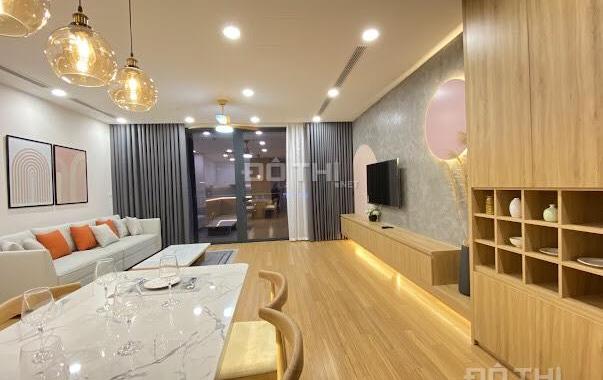 Chính chủ cần bán căn hộ tầng 30 chung cư FLC 36 Phạm Hùng, DT: 98m2, 3 ngủ, đầy đủ đồ. 0983335420