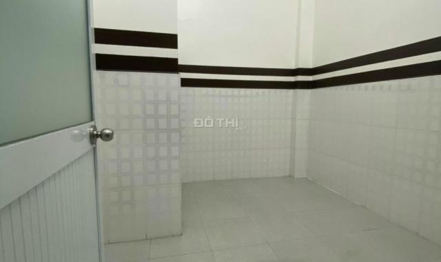 Bán nhà 1 trệt 1 gác mặt tiền đường xe hơi dt sàn 148m2 tại trung tâm P. Tân Hiệp