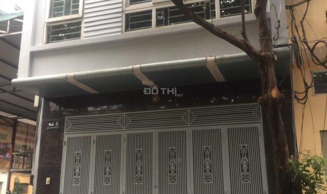 Chính chủ cần bán gấp nhà 6 tầng dt: 63m2, chia lô khu Nguyễn Khánh Toàn, Cầu Giấy
