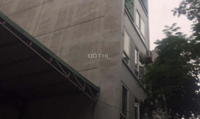 Chính chủ cần bán gấp nhà 6 tầng dt: 63m2, chia lô khu Nguyễn Khánh Toàn, Cầu Giấy