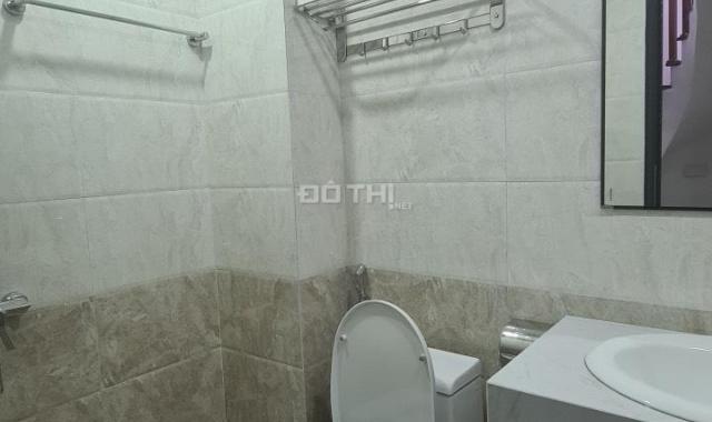 Bán nhà vip Hồng Tiến, Long Biên, 45m2, 4T nội thất đẹp cách nhà ra phố. Giá 6,95 tỷ