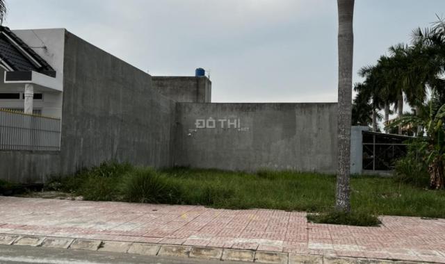 Bán gấp 1 lô 85m2 thổ cư xã Hựu Thạnh, đường bê tông ô tô. Giá 800tr TL SHR