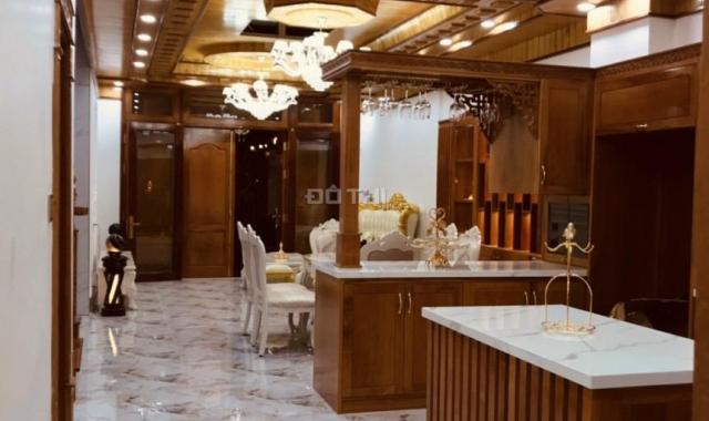 Bán nhà biệt thự Thăng Long, Hải Châu, Đà Nẵng, DT 150m2 giá 19,8 tỷ. LH 0901983883