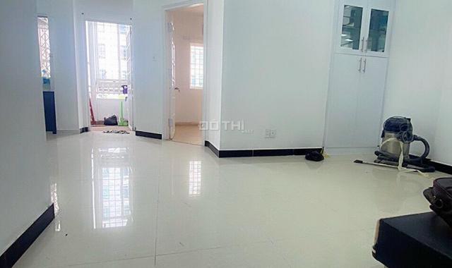 CC Khiêm Khải P5 Q8, Bán CH 1PN 45,2m2 SHR 1,75 tỷ ngay TTHC Q8 view mặt tiền hướng Đông Nam